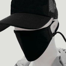 Load image into Gallery viewer, COOL SINGAPURA THE SPORTS MASK feat. LOCUS 40 - Leyouki
