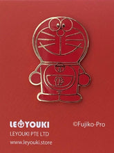 Load image into Gallery viewer, Doraemon Singapore Collection: Pin Badge 'Happiness' - Leyouki