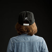 Load image into Gallery viewer, CLUB65 SNAPBACK CAP FIVE STARS - Leyouki
